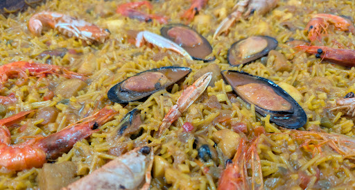Fideua fina con marisco
